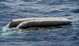 Libya açıklarında göçmen botu battı:...