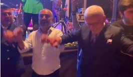 Ertuğrul Özkök, Rasim Ozan Kütahyalı’yı...